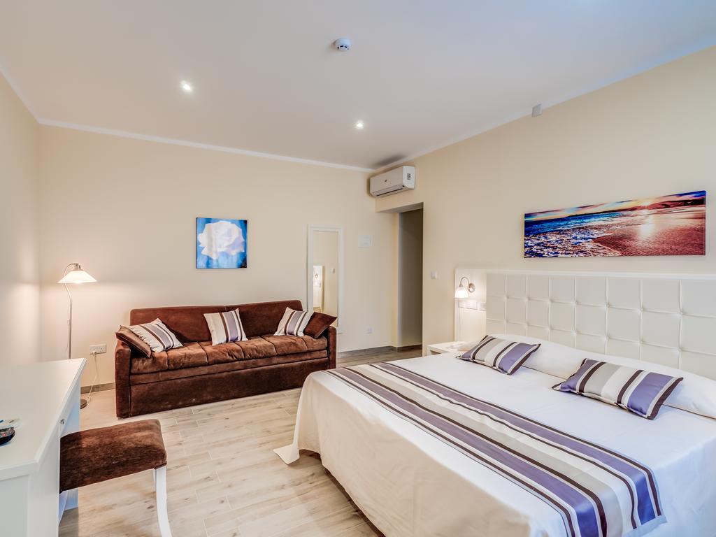 Tano'S Boutique Guesthouse Валета Стая снимка